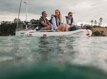 Navigator fully loaded up with 4 people and gear in tender mode