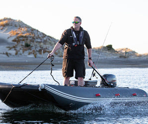 inflatable catamaran landing craft - True Kit Discovery - stand up stability